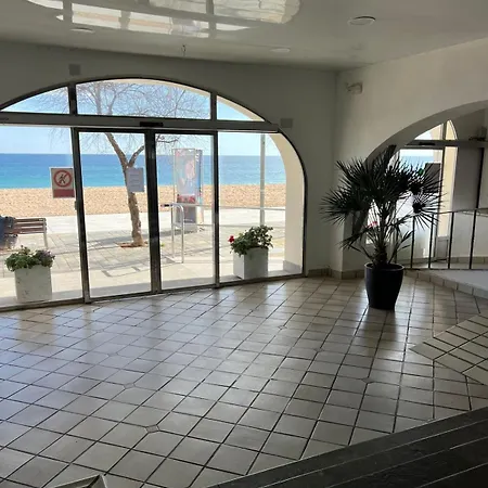 Bravamar Studio, Playa De Aro, Spain Apartmán